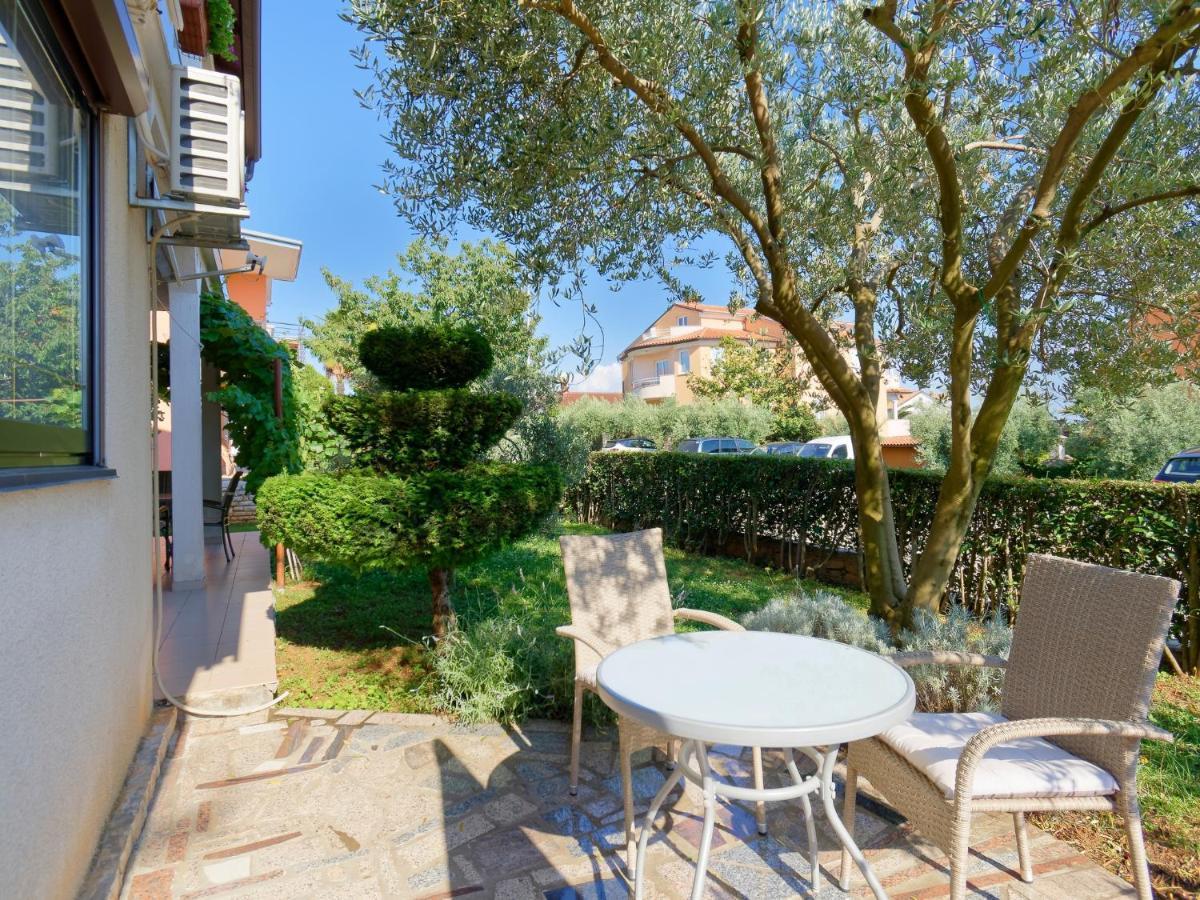 Apartments Marta By Rent Istria Novigrad  Exterior photo